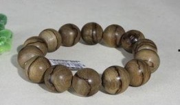 沉香今日爆料最新,最新爆料揭示沉香界的惊人内幕